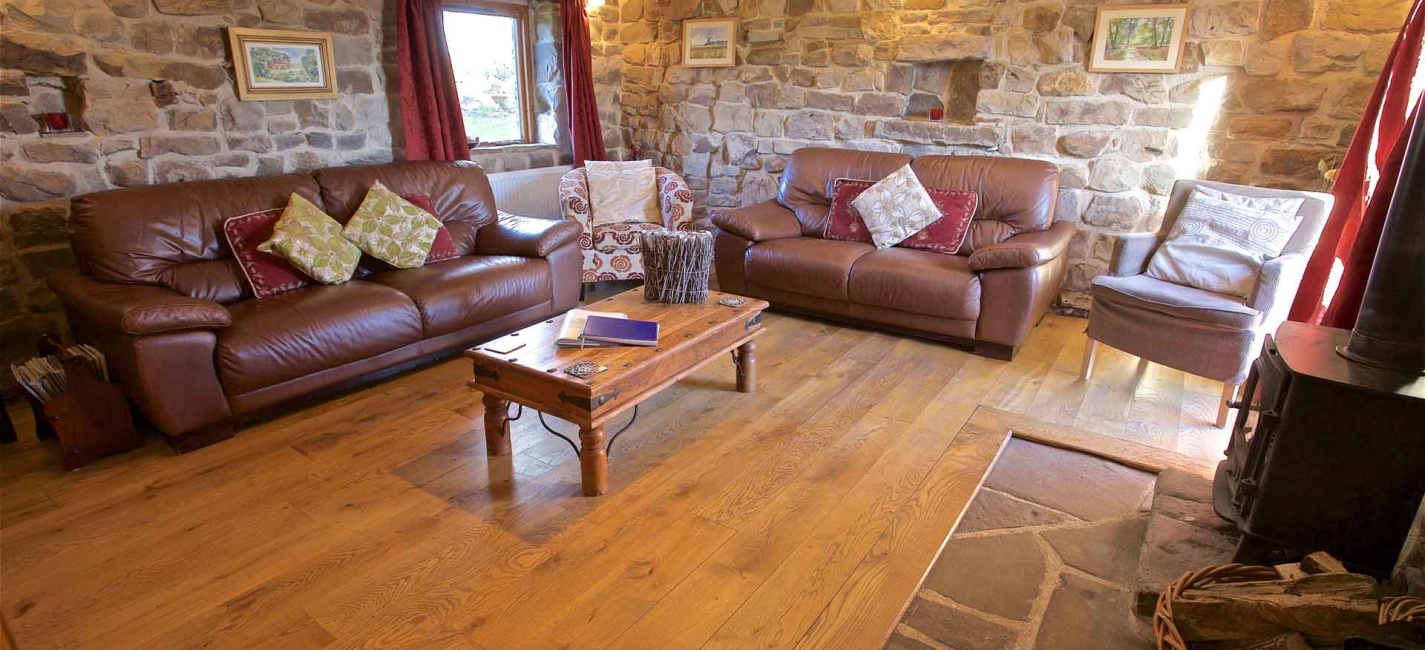 Holiday cottages peak hot sale district pet friendly